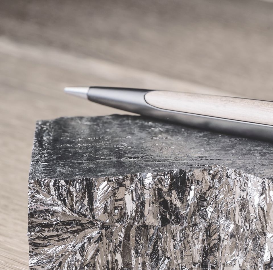 Вечная ручка Pininfarina Cambiano CEDARWOOD, серебристый, алюминий, дерево кедр