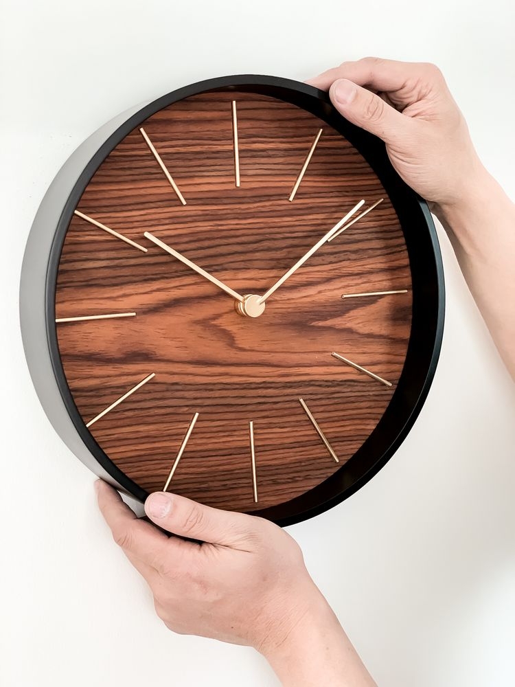 Часы настенные Reed, палисандр, шпон палисандра; стрелки - пластик, дерево