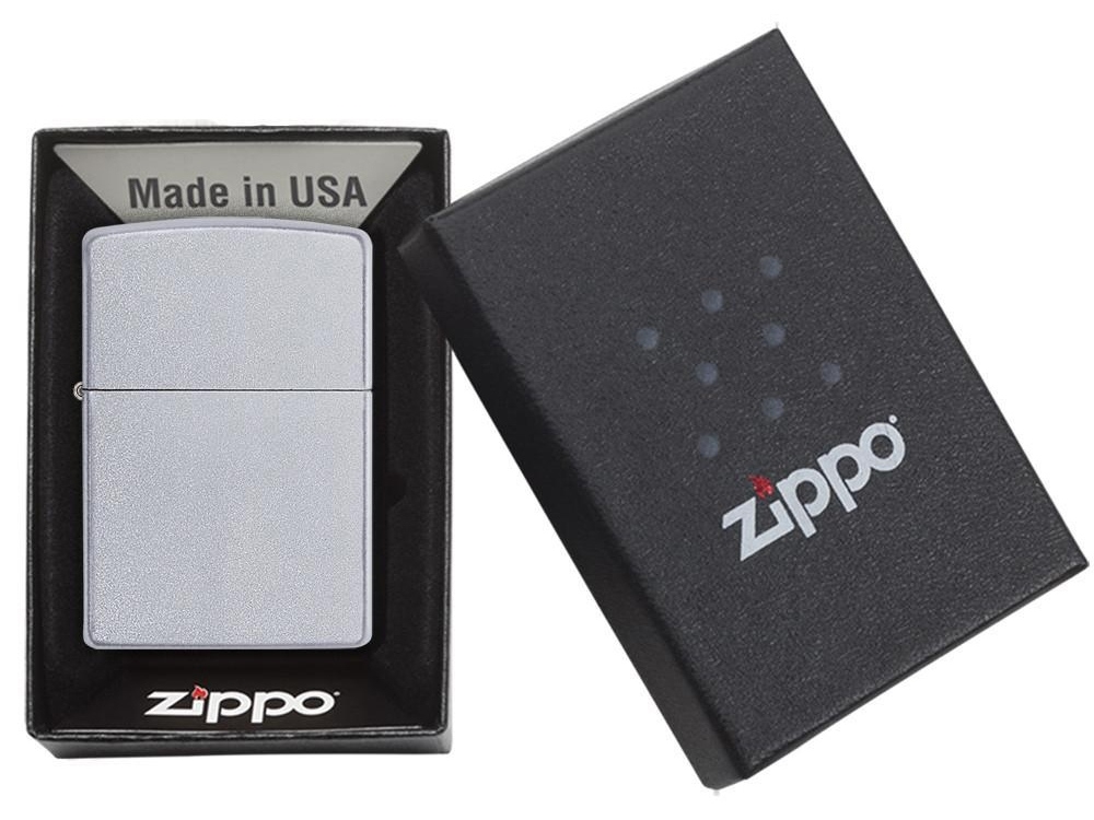 Зажигалка ZIPPO Classic с покрытием Satin Chrome™, серебристый, металл