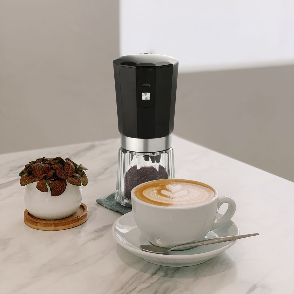 Портативная кофемолка Electric Coffee Grinder, черная с серебристым, черный, серебристый, пластик; нержавеющая сталь
