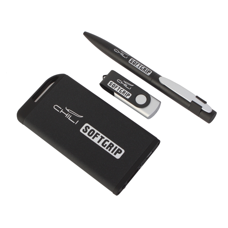 Набор ручка + флеш-карта 8Гб + зарядное устройство 4000 mAh в футляре, покрытие softgrip, черный, металл/soft grip
