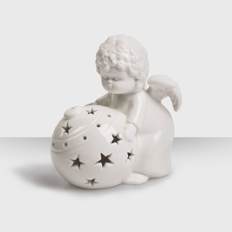 Подсвечник "Ангел с елочным шаром", белый, керамика