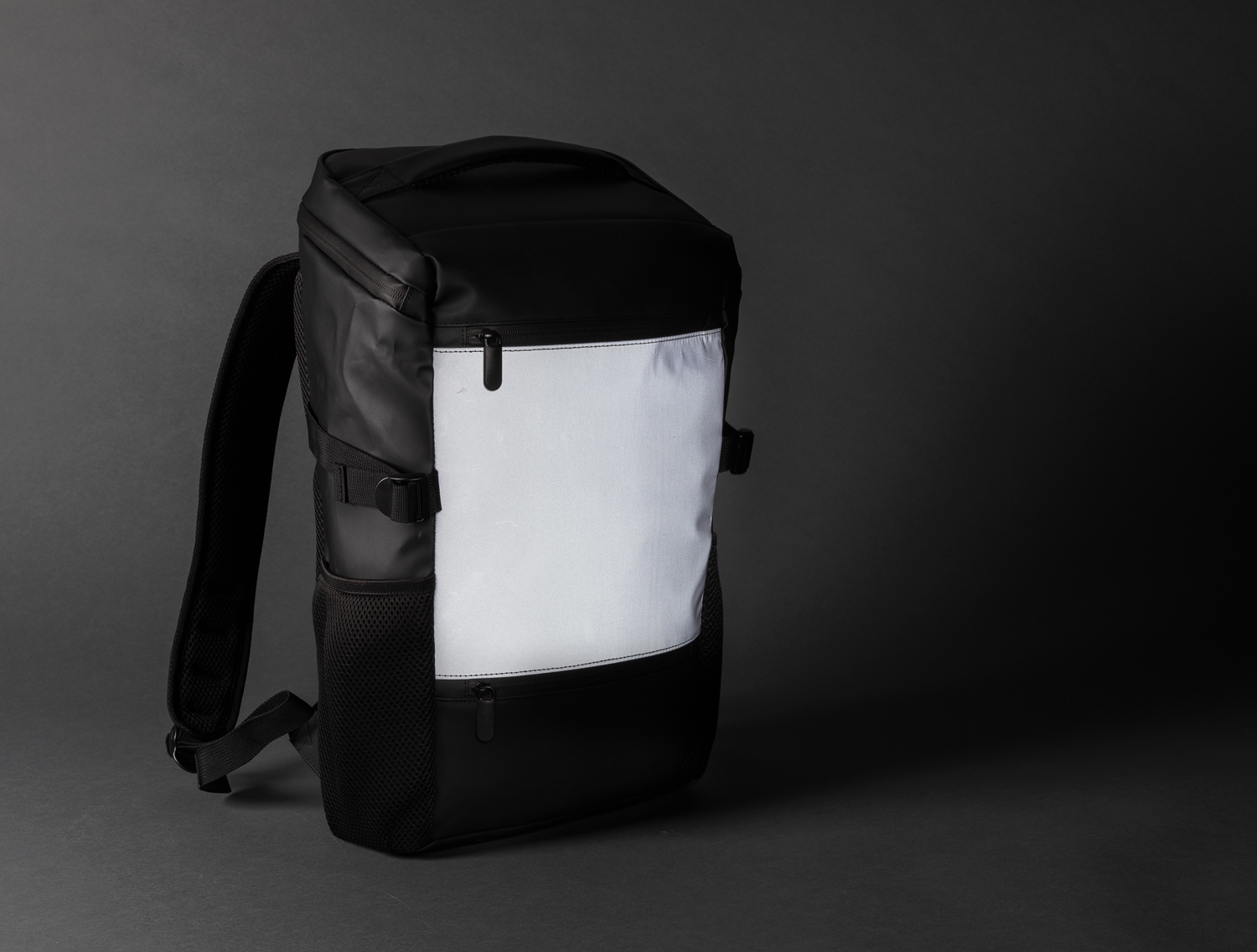 Рюкзак для ноутбука со светоотражающими вставками, 15.6", tpu; polyurethane