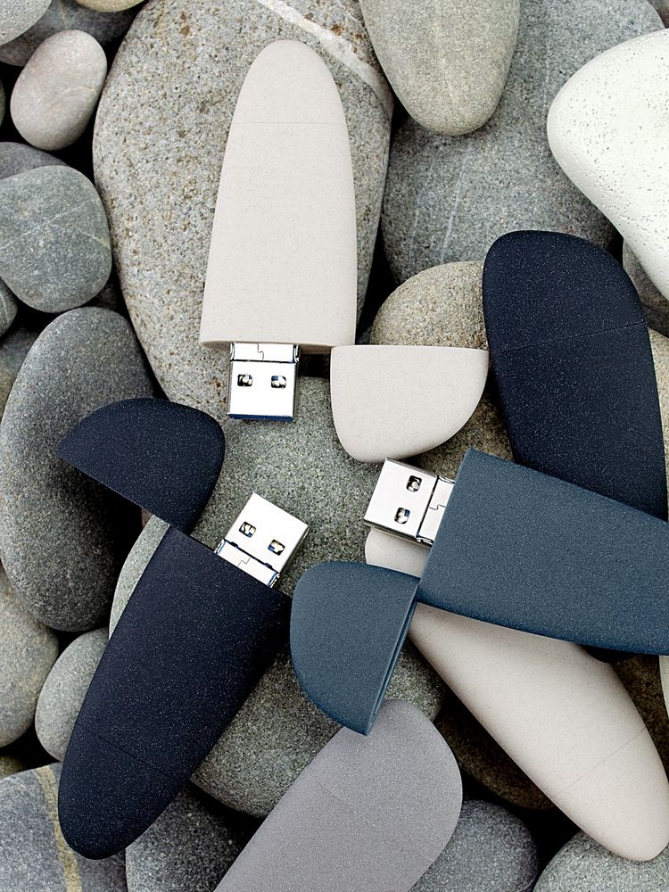 Флешка Pebble Universal, USB 3.0, серая, 64 Гб, серый, пластик, имитация камня