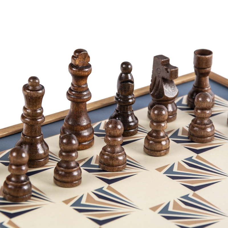 Набор игр (шахматы, нарды, лудо, змейка), коричневый, дерево