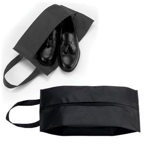 Футляр для обуви на молнии "HAPPY TRAVEL", черный , нетканка , 20*42*15 см, шелкография, черный, нетканый материал