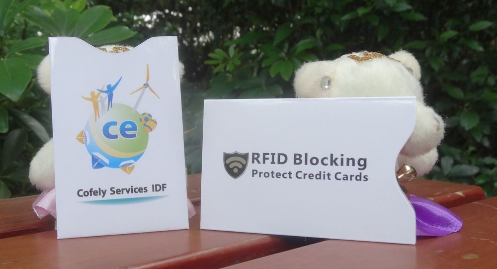 Чехлы для карт с RFID-защитой, экокожа / пвх / бумага