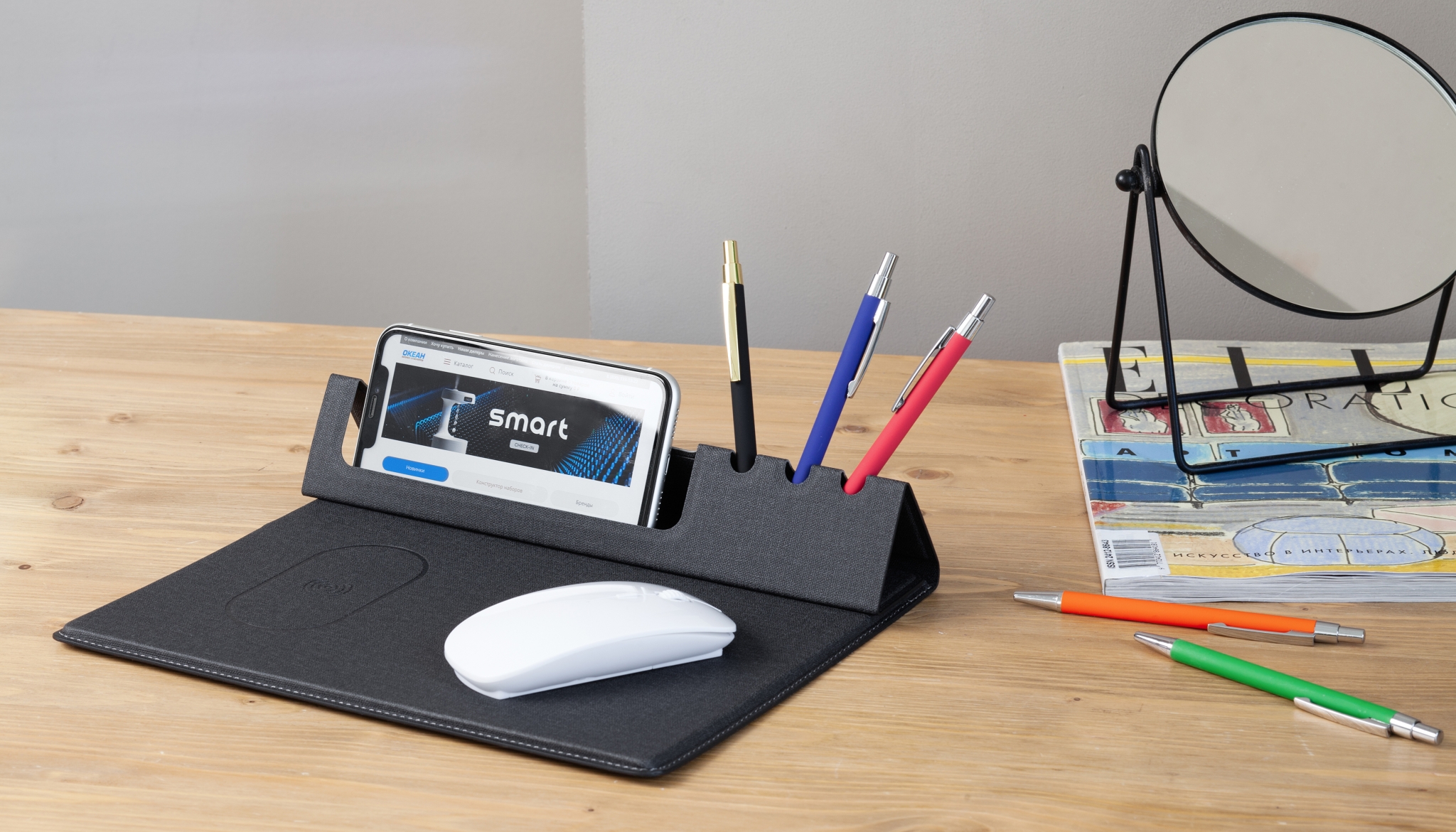 Настольная складная подставка "Cool Desk" с беспроводным (10W) зарядным устройством и ковриком для мыши, серый, pvc