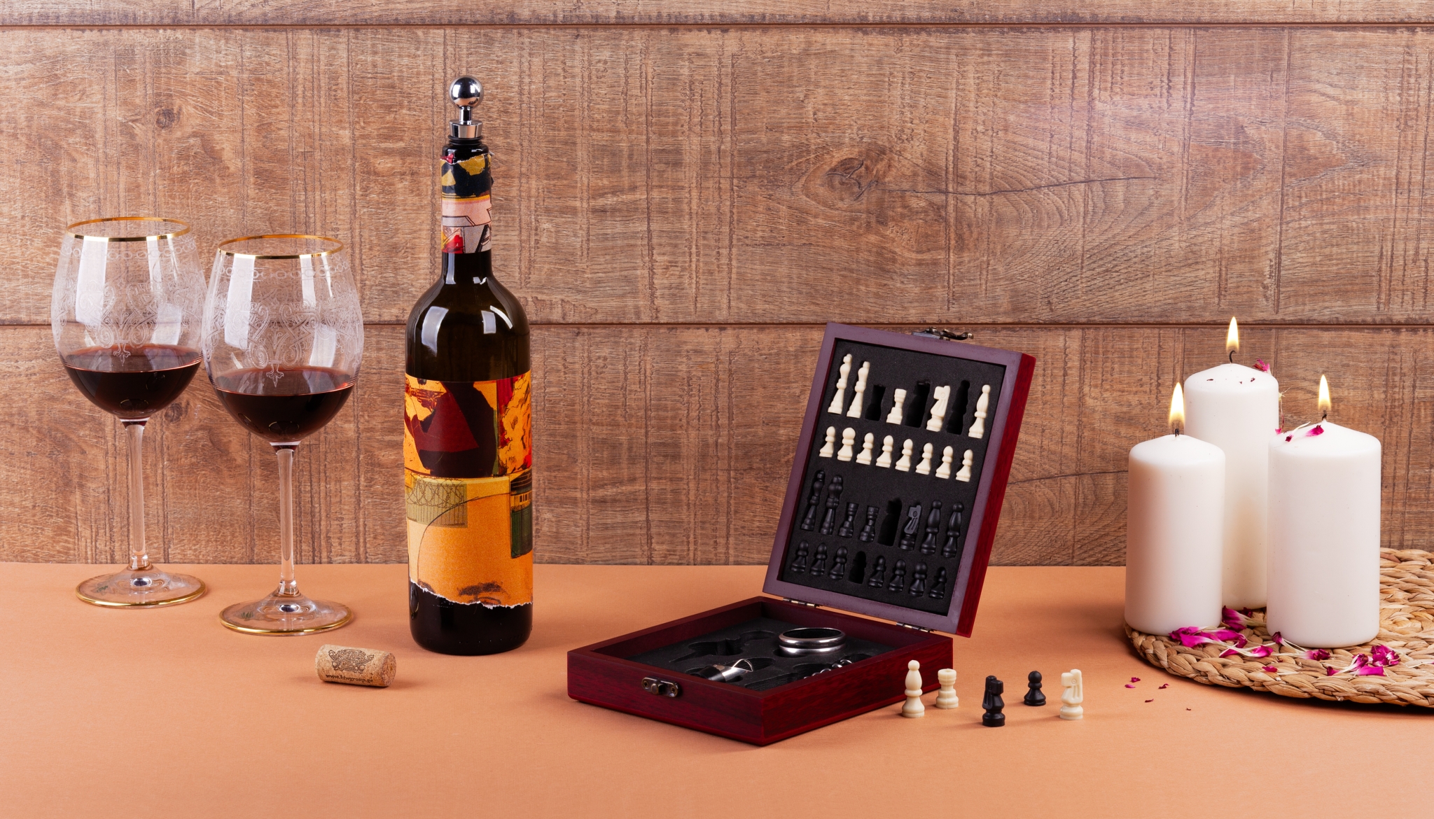 Набор винный "Купаж" с шахматами, бордовый, дерево, металл