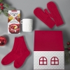 Набор подарочный SNOWFALL: кружка, варежки, носки, красный, красный, несколько материалов