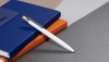Ручка шариковая "Matt" из переработанного алюминия и пластика, с кнопкой из бамбука, белый, алюминий